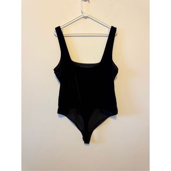 Good American Black Velvet Cheeky Bodysuit Square Neck Size 6=3X or 22-24 NWT - Picture 7 of 13